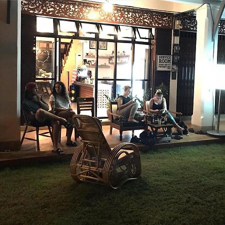 Barandbed Urt Hostel Surat Thani Exterior foto