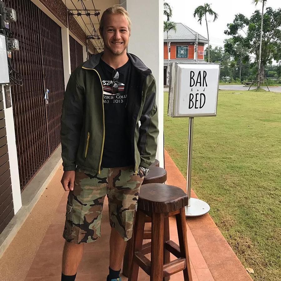 Barandbed Urt Hostel Surat Thani Exterior foto