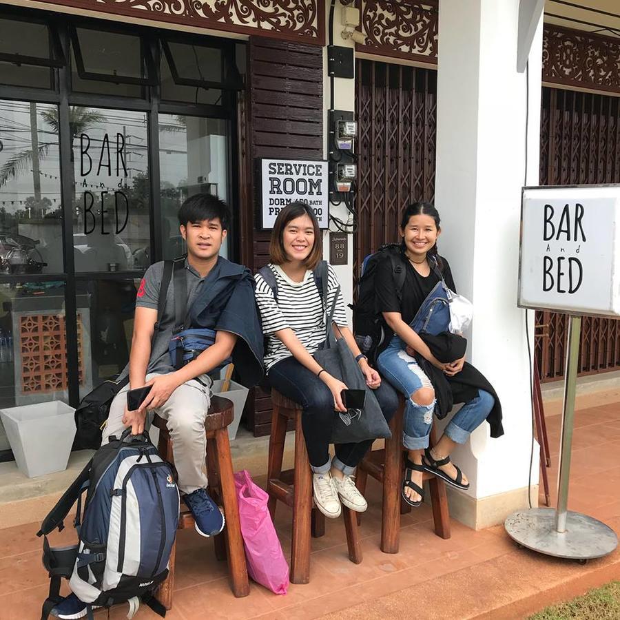 Barandbed Urt Hostel Surat Thani Exterior foto