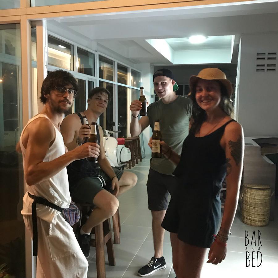 Barandbed Urt Hostel Surat Thani Exterior foto