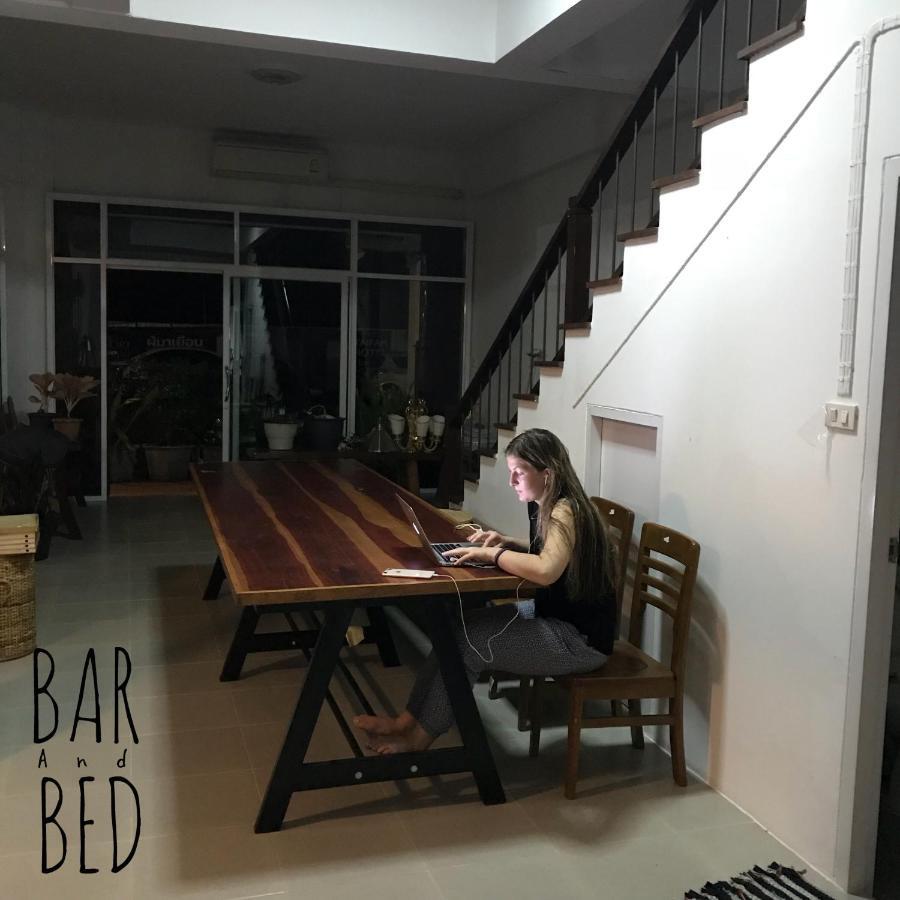 Barandbed Urt Hostel Surat Thani Cameră foto
